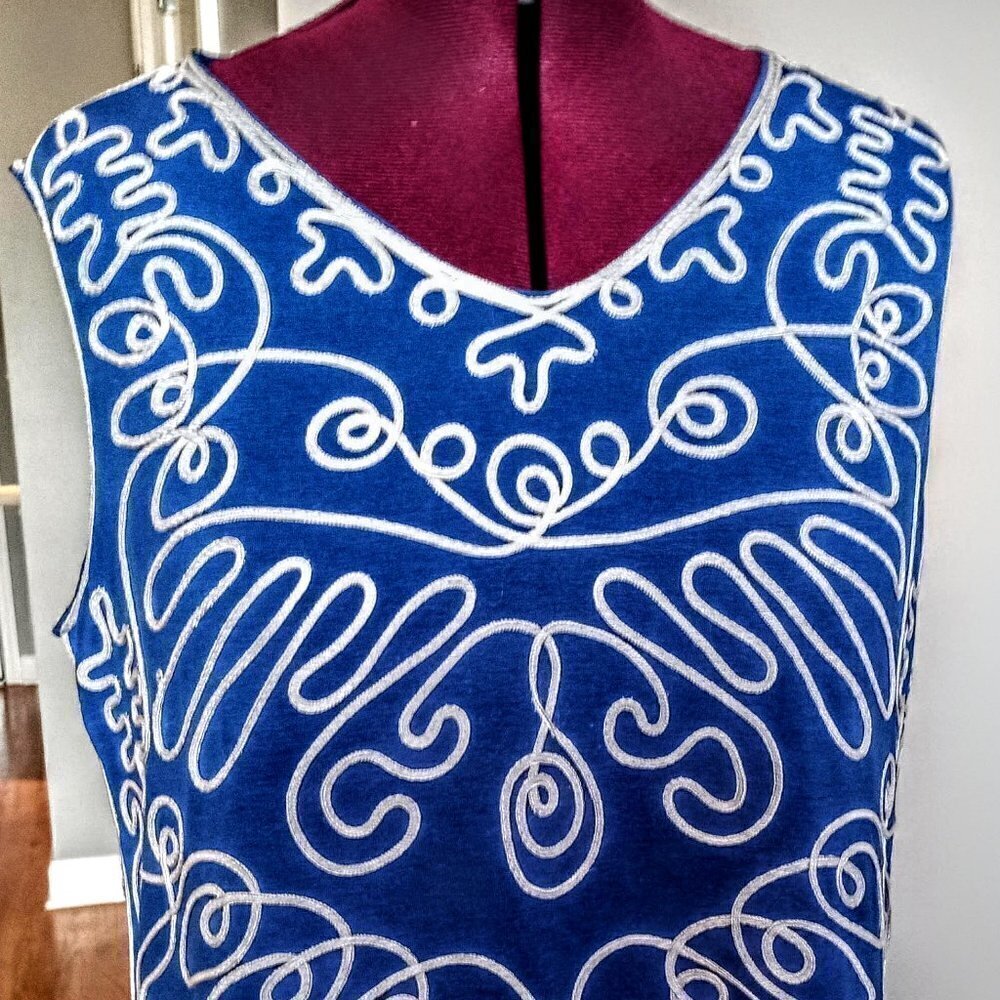 Lauren Michelle Soutache Ribbon V-Neck Sleeveless Tee